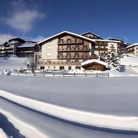 Am Matinesweg Serfaus